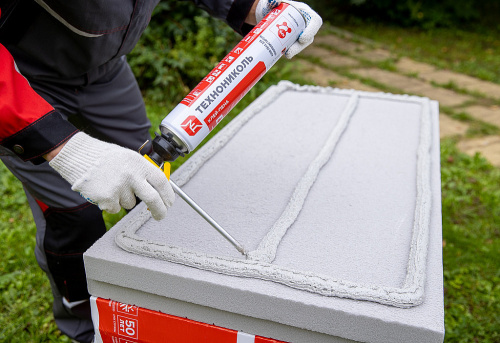 Клей-пена ТЕХНОНИКОЛЬ 500 PROFESSIONAL универсальный, (600 гр) фото 3